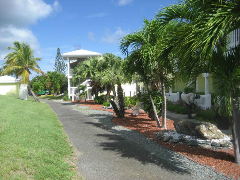 Tamarind Reef Resort Spa & Marina Christiansted Exterior photo
